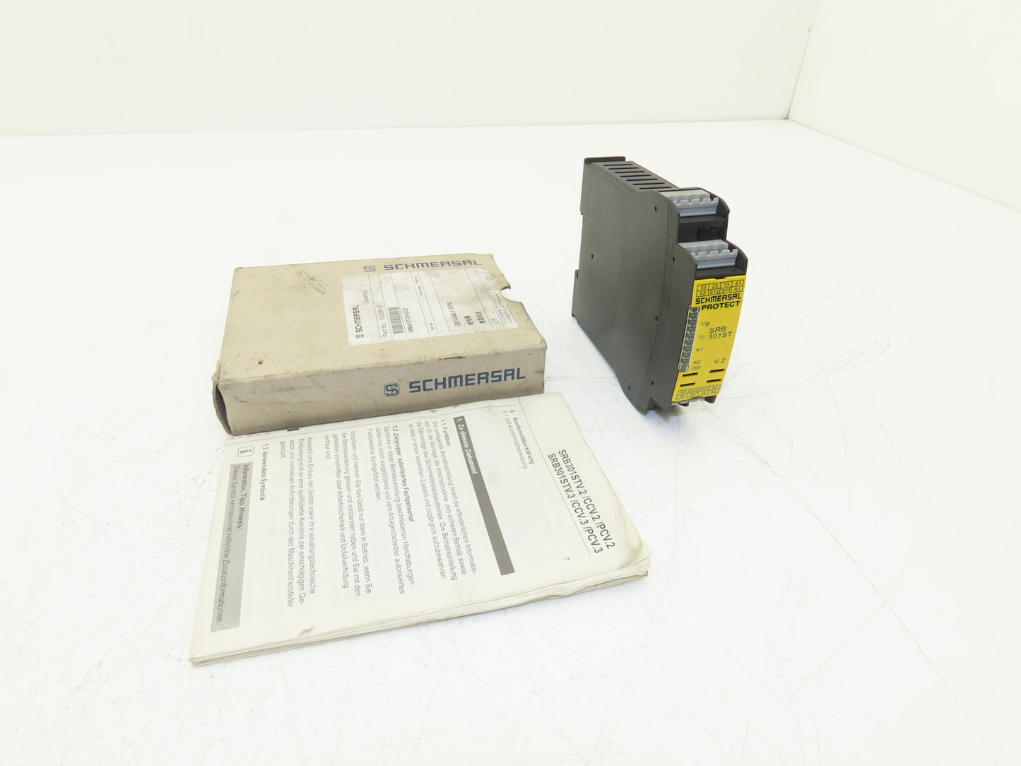 Schmersal SRB301ST-24V-V.2 Safety Relay Module 24V 103006151