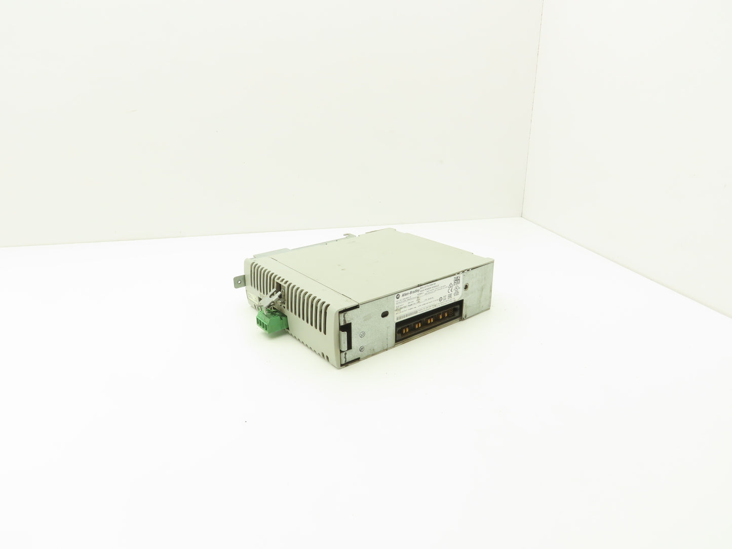 Allen Bradley 2094-BM01-M 9A Axis Power Module VFD 480V 3Ph 0-590Hz 21.6A READ
