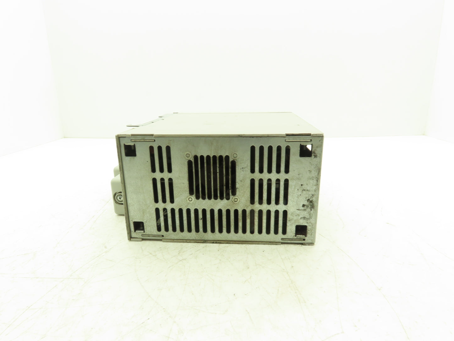 Allen Bradley 2094-BC01-M01-M Integrated Axis Power Module 480V 3Ph 0-590Hz