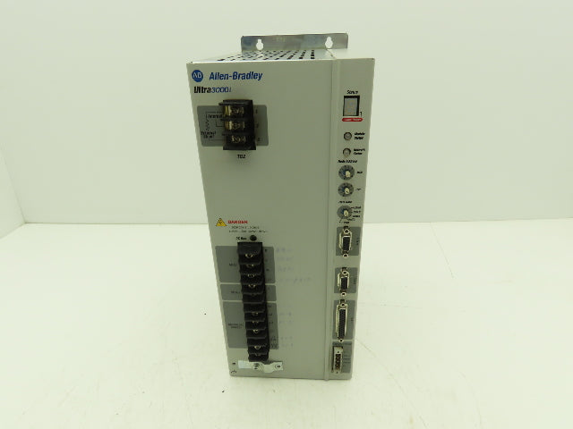 Allen Bradley 2098-DSD-075X-DN Ultra 3000i Servo Drive 240V 3Ph Ser B FW V1.36