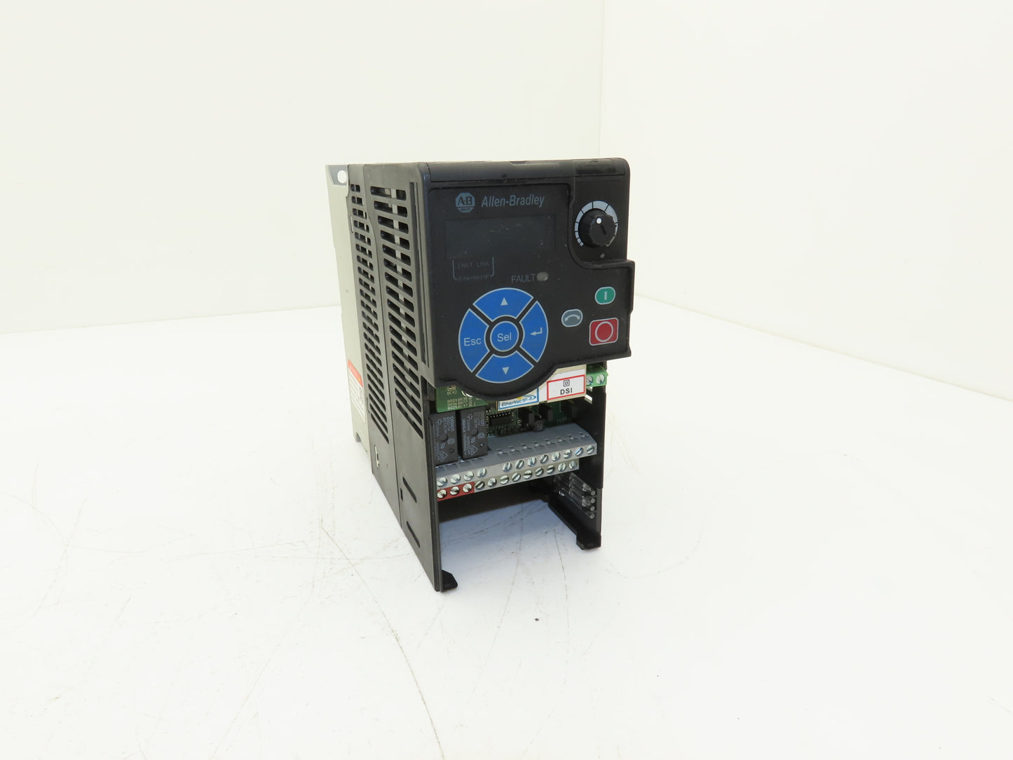 Allen Bradley 25B-D2P3N104 PowerFlex 525 VFD AC Drive 1Hp 480V 3Ph FRN 5.001