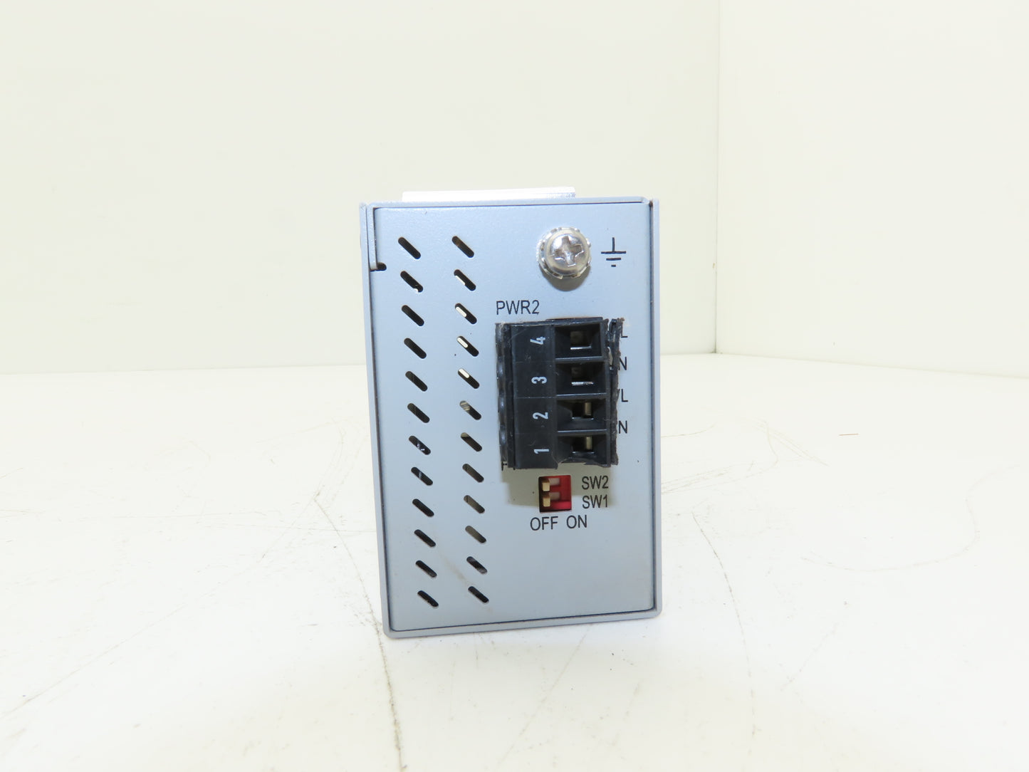 Allen Bradley 1783-US8T Stratix 2000 Ethernet Switch Unmanaged 8 Port Series B