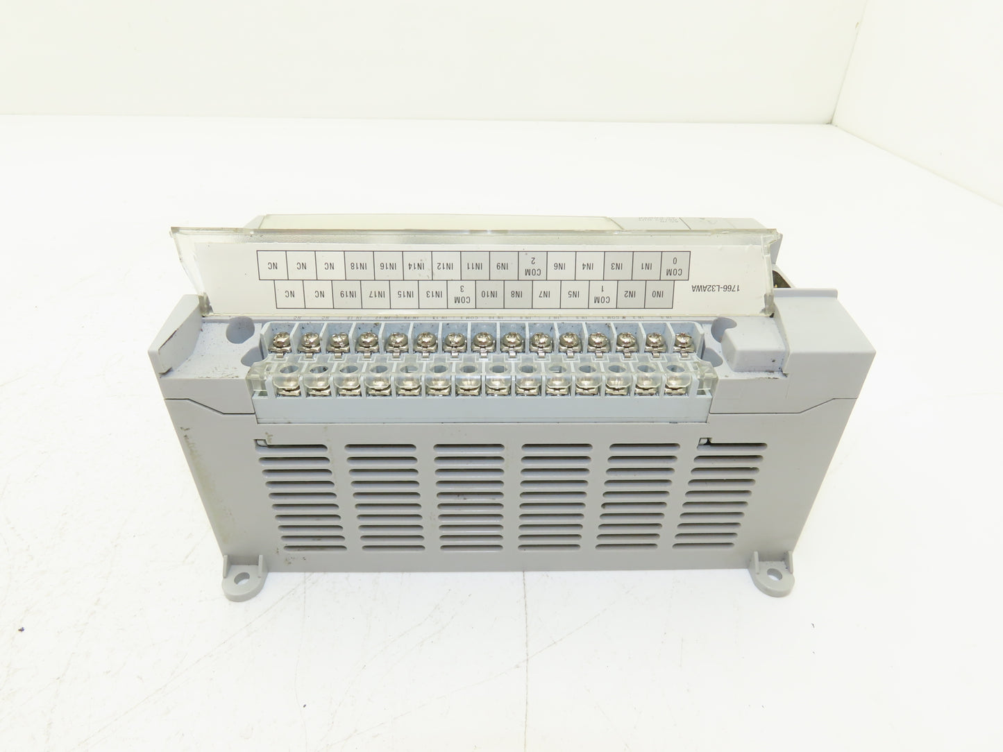 Allen Bradley 1766-L32AWA MicroLogix 1400 Controller Module 32 Point Ser B FW 15