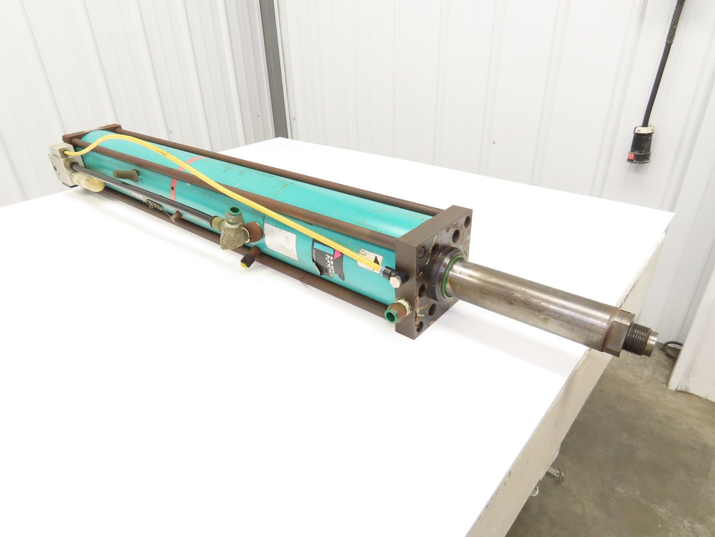 Tox Pressotechnik S15.30.200.6 Powerpackage Air/Oil Cylinder 200mm Stroke 6bar