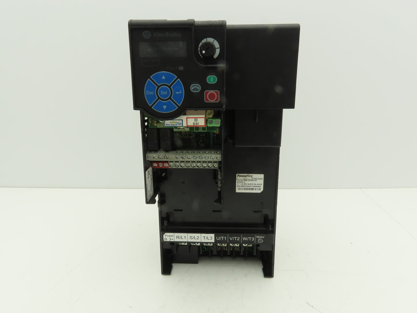 Allen Bradley 25B-D030N104 PowerFlex 525 VFD 500Hz 20Hp 460V 30A FRN 5.001 Ser A