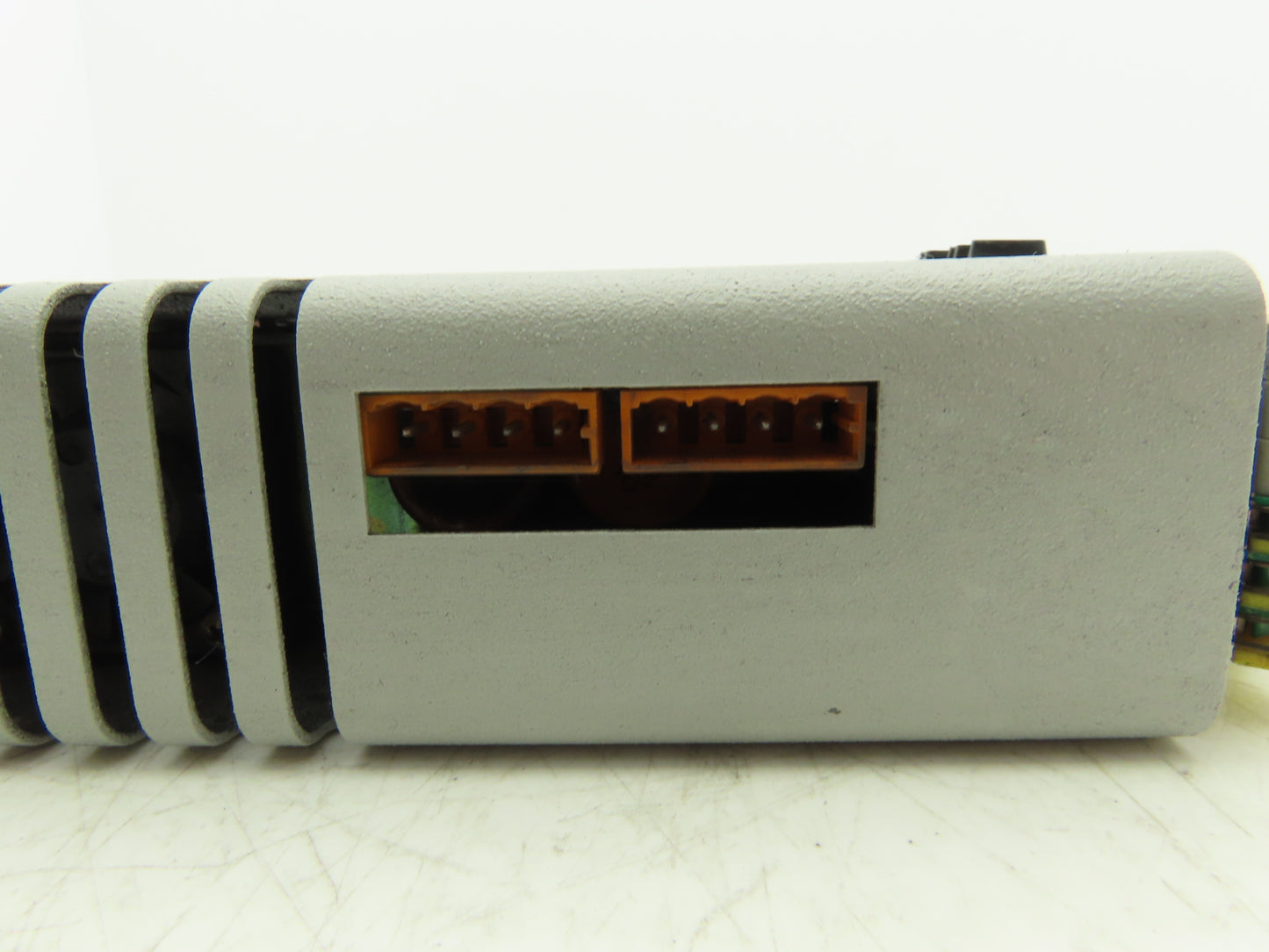 Allen Bradley 1394-AM04 Servo 3kW Axis Module 530/680V 1Ph In 310/390V 3Ph Out