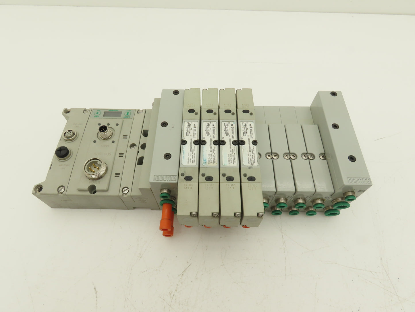 Numatics 219-828 / 240-183 8-Station G3 4-Valve Manifold Assembly w/Comm Sub-Bus