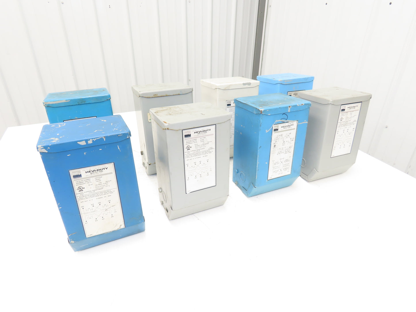 Hevi-Duty HS1F750B Transformer 0.75 KVA 1Ph HV 240/480 LV 120/240 Lot of 8