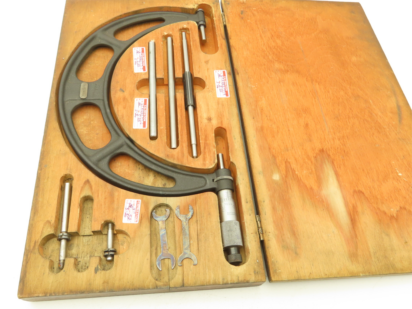 Starrett 224 Vintage Anvil Micrometer Caliper 6"-9" Outside Complete Set