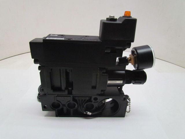 Parker Schrader Bellows AL11323BGW53L6B Pneumatic Valve Regulator 120V Solenoid