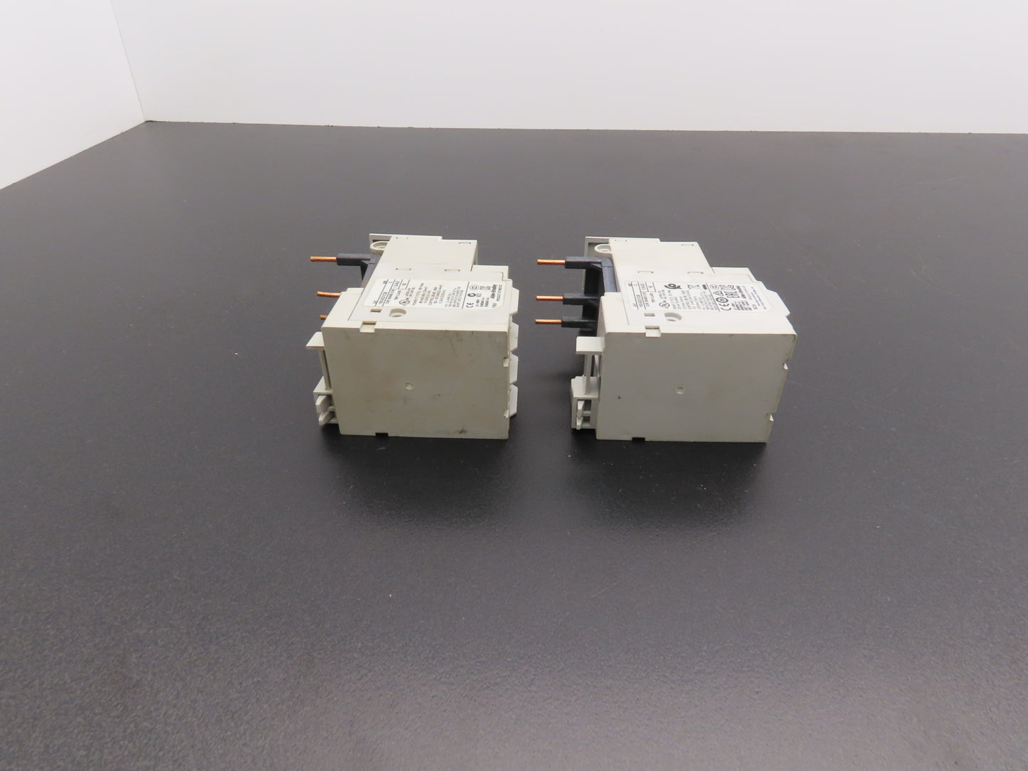 Allen Bradley 193-ED1CB Motor Starter Overload Relay 1-5A Range Lot of 2