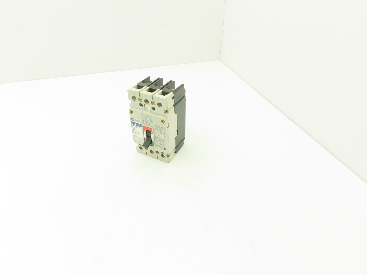 Allen Bradley 140U-H2C3-C30 Circuit Breaker 3P 30A 600V 3PH H-Frame