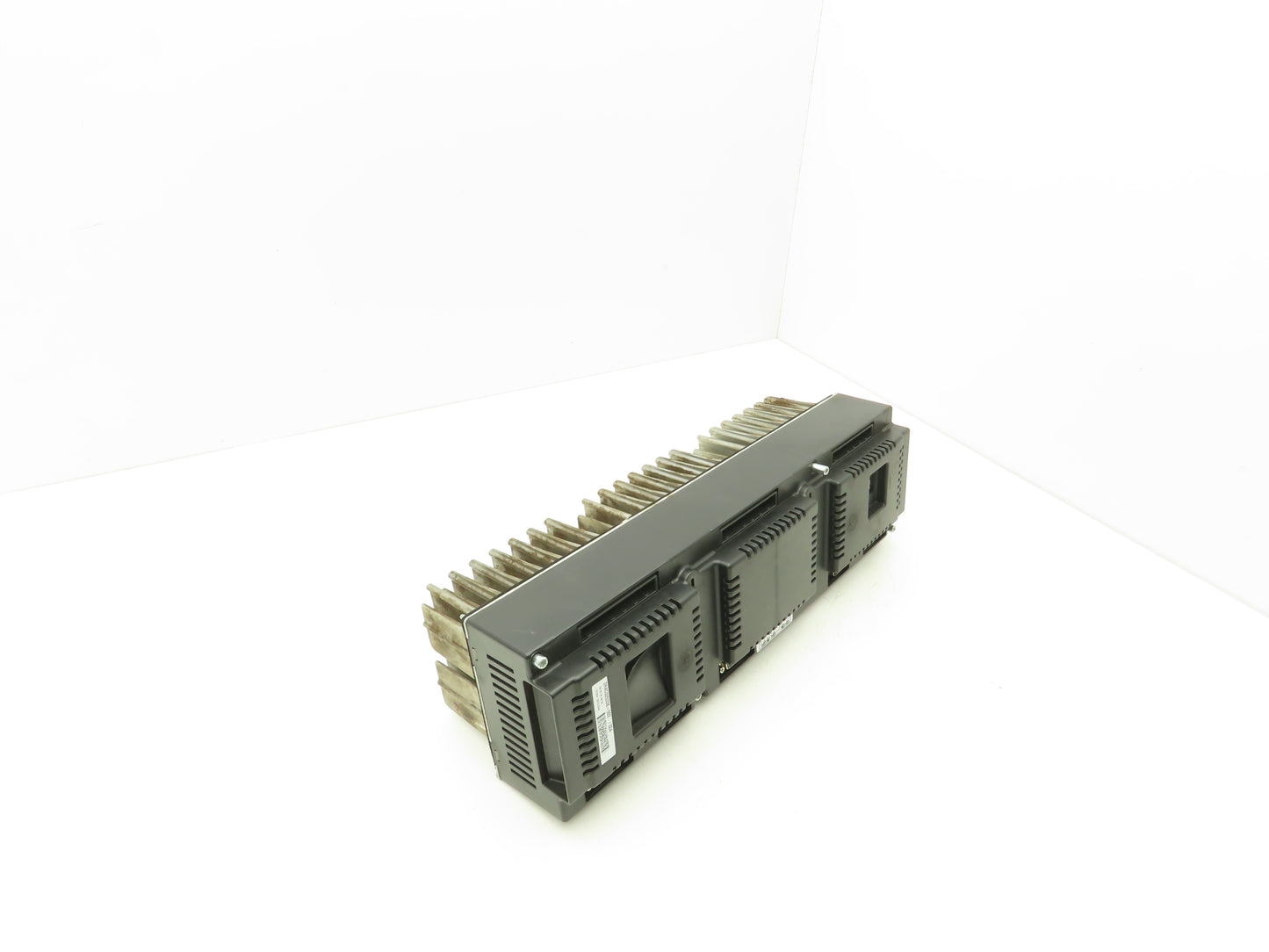 ABB 3HAC025338-002 /02A D6 2E 2C 2B 3X Main Servo Drive Unit