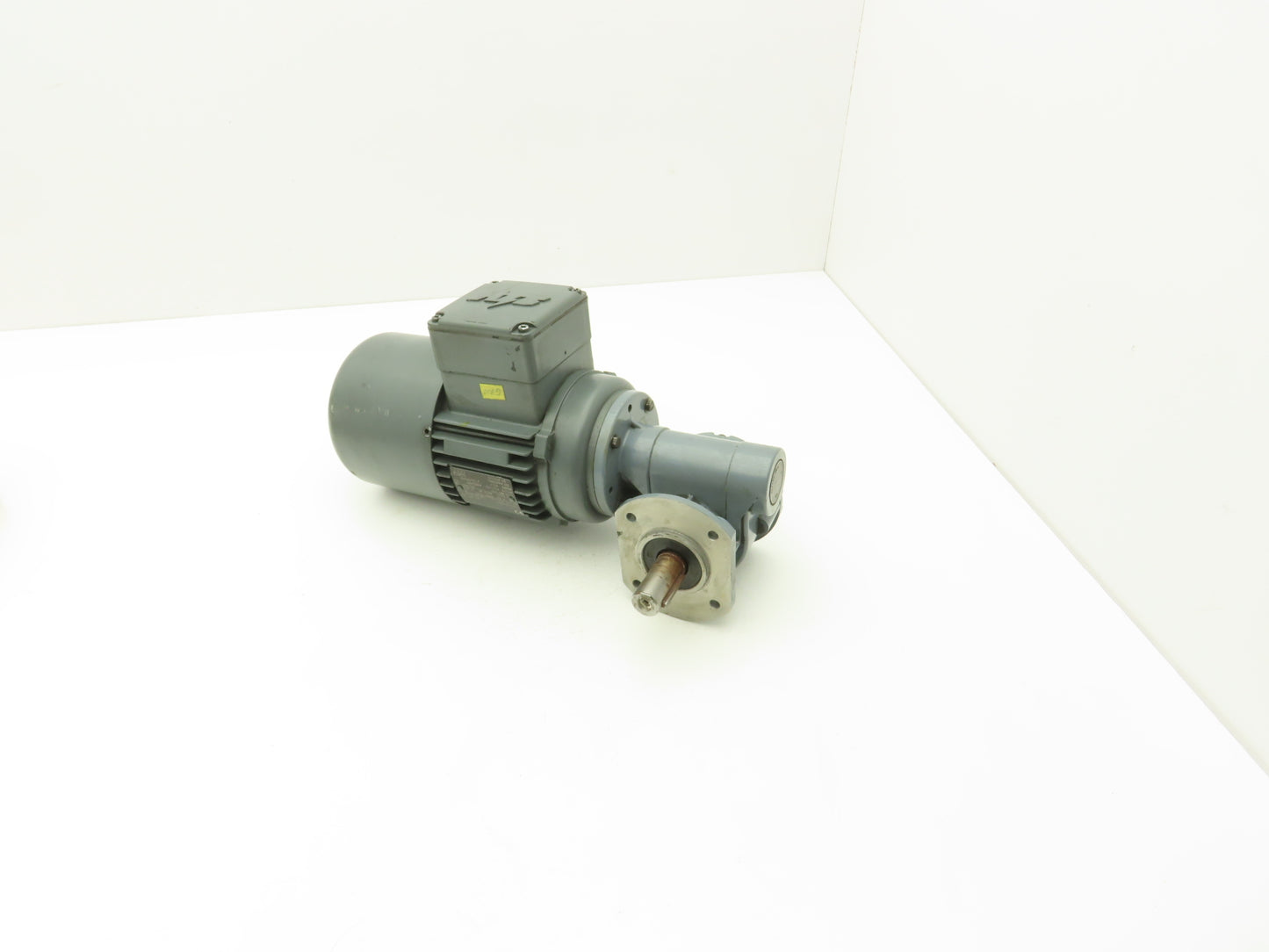 ATB BAF63/2C-7 Gear Motor .37kw 400/230V 3PH 15:1 Reducer SPN FF56 19mm Shaft