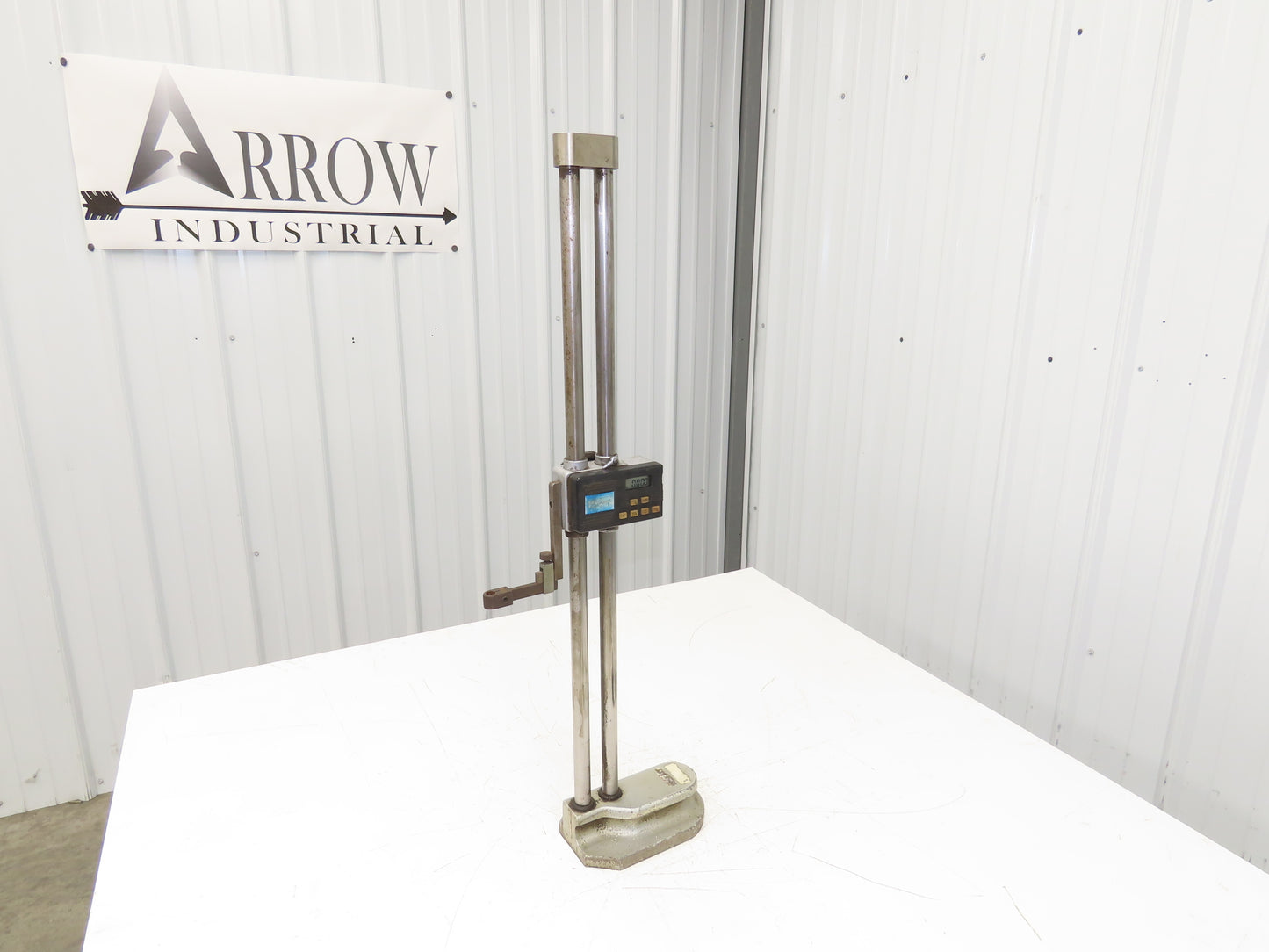 Fowler 54-174-224 Twin Beam Dual Post Digital Height Gage 0-24" Range 600mm