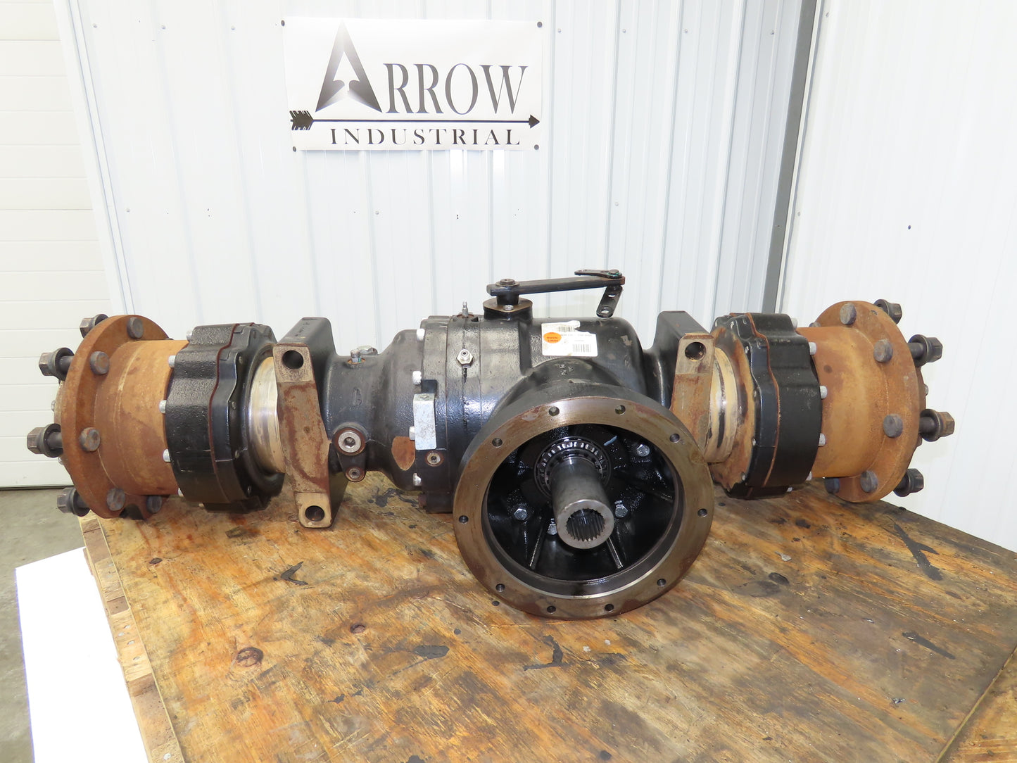 Hyster E100XN Forklift Front Dual Wheel Drive Axle Assembly 8-Lug Off E100XN