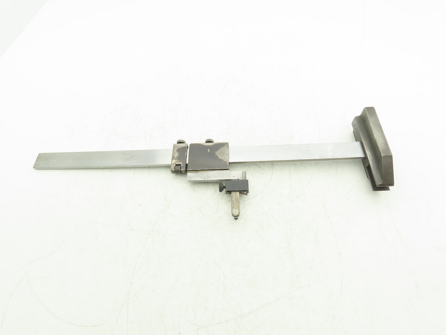 Brown & Sharpe 586 Vernier Height Gage 0-20" Range Stainless w/Indicator mount