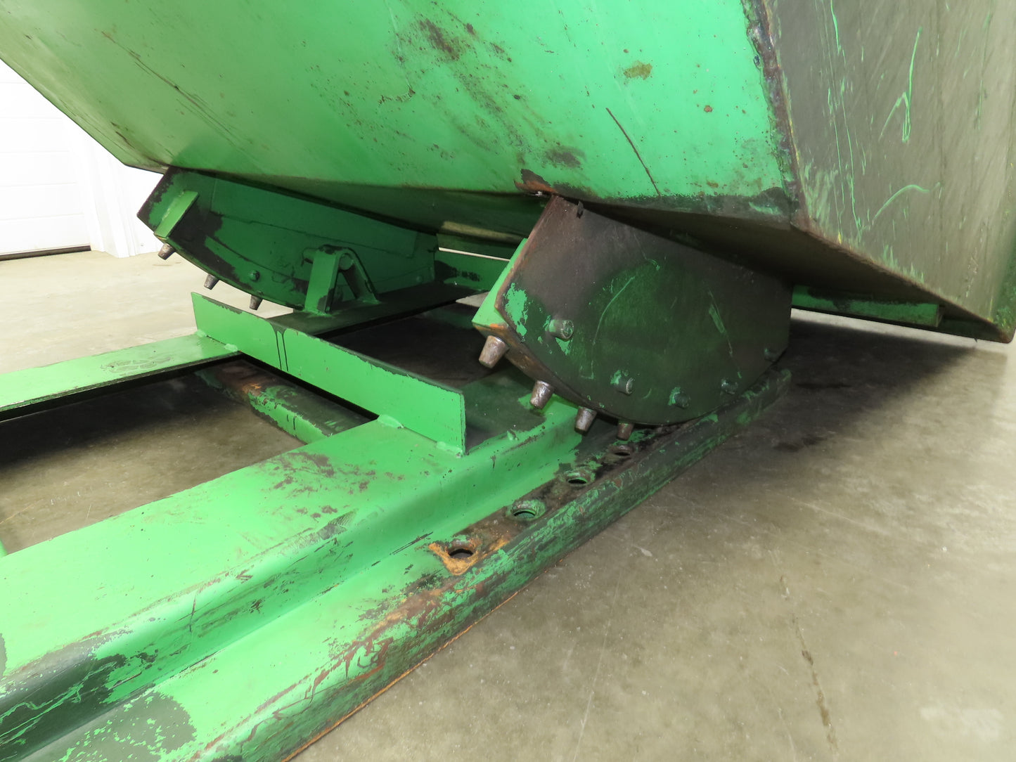 Roura Self Dumping Hopper 2 Yard Forklift Steel Dumpster 64x57x46" Damaged