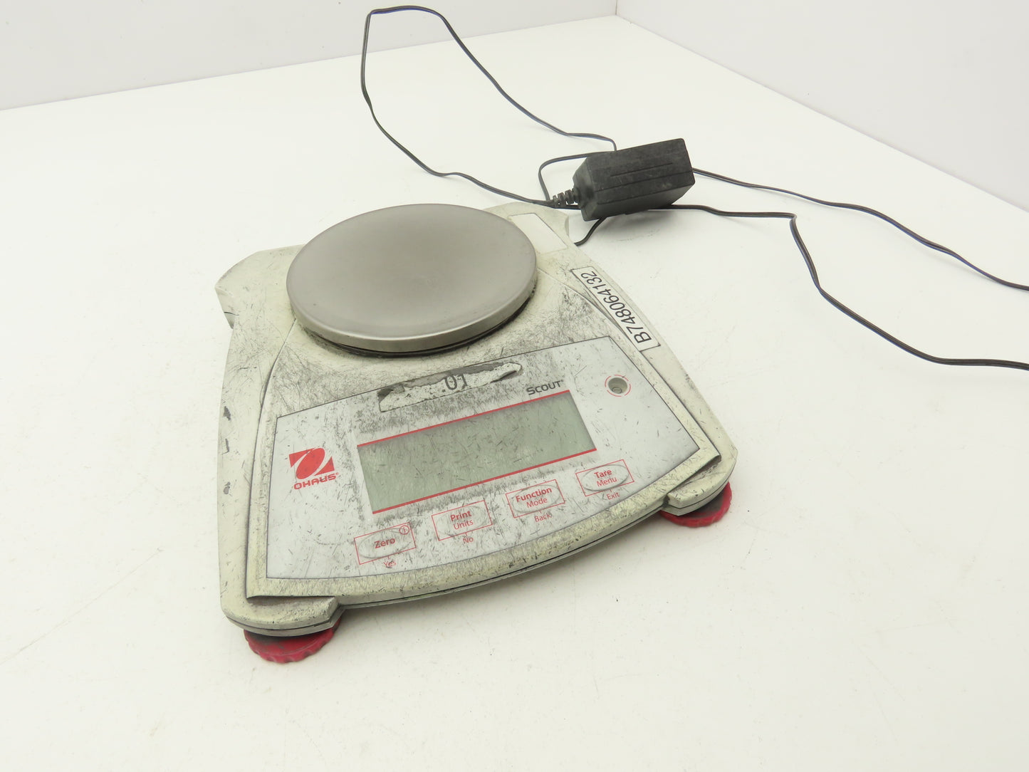 Ohaus Scout SPX622 Precision Analytical Balance Weigh Scale 620 Grams Portable