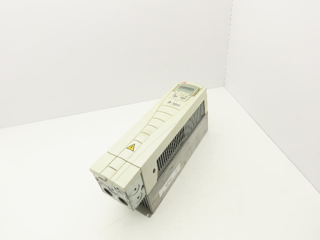 ABB ACS550-01-015A-4 VFD Variable AC Drive 7.5kW 10Hp 480V 3PH 15.4A 500Hz