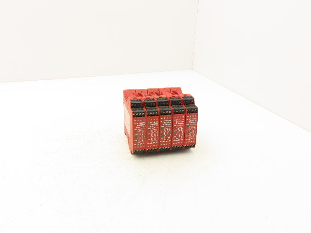 Allen Bradley 440R-N23131 MSR127TP Guardmaster Safety Relay 24V Lot of 5
