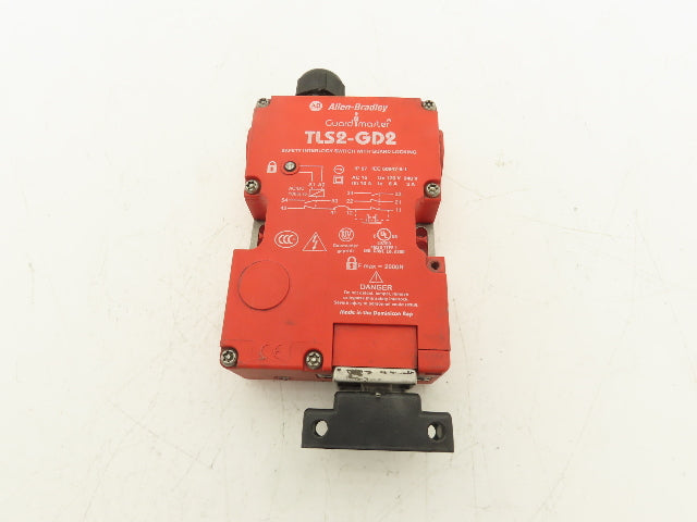 Allen Bradley 440G-T27175 Guardmaster Locking Safety Guard Switch 24VAC/DC Ser C