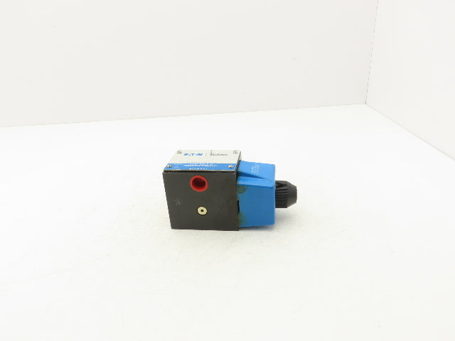 Vickers DG4S4-012A-B-60 Hydraulic Directional Control Solenoid Valve 120V