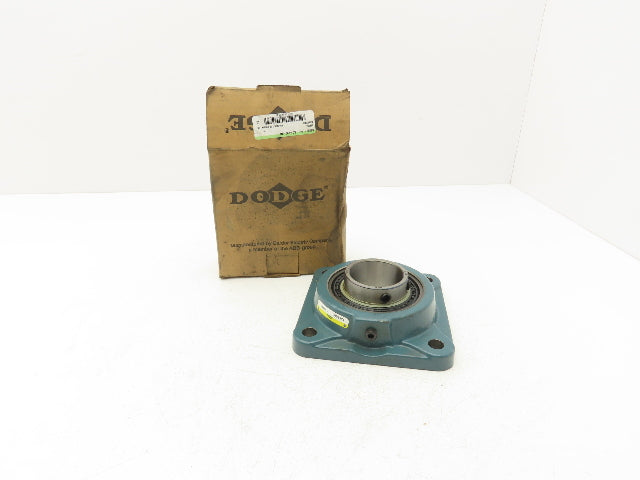 Dodge F4B-SC-200-NL Flange Mount Ball Bearing 2" Bore Sealed Set Screw 4-Bolt