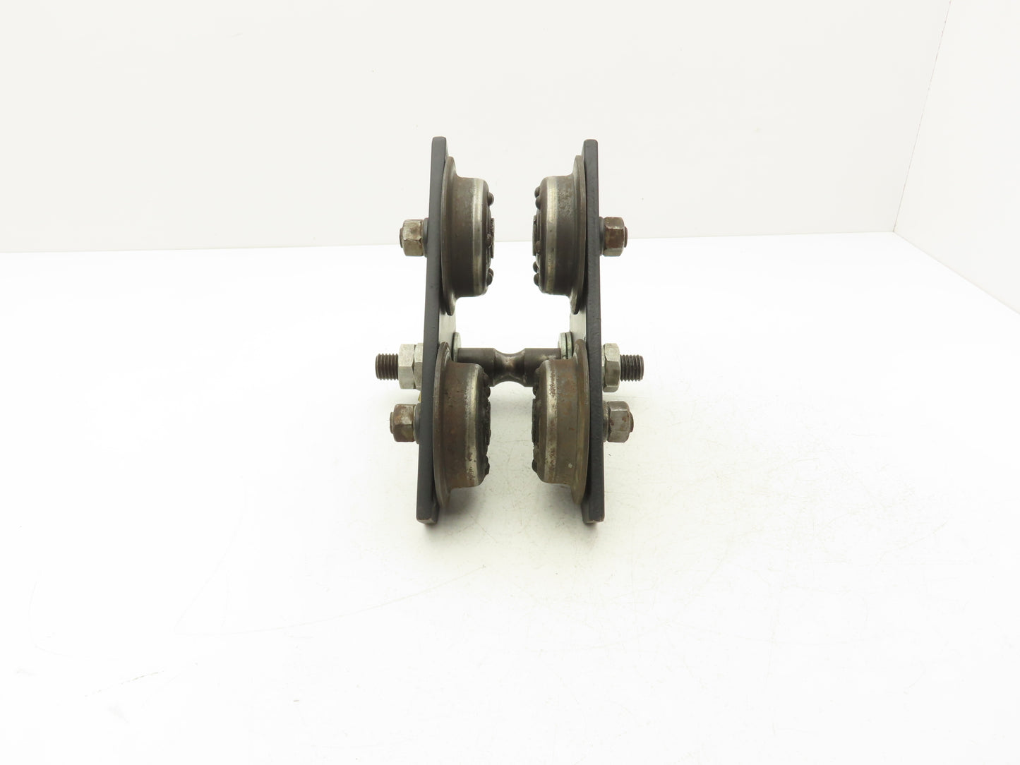 CM 630 Series 1000Lb 1/2-Ton Manual Plain Push Trolley 3"-6" Beam Flange