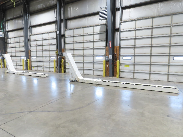 Hennig 21' 9" Incline Chip Conveyor 14" Scraper Chain 18' 9" Infeed 63"Discharge