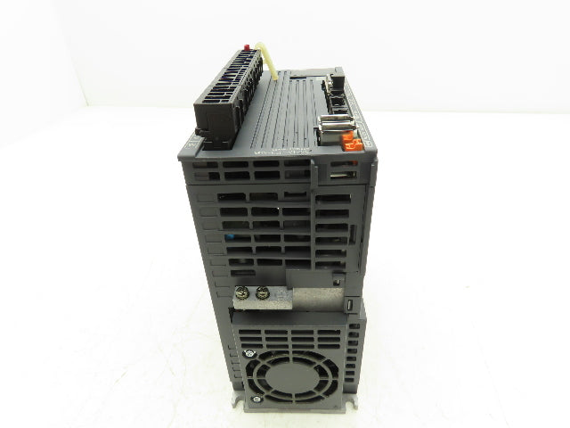 Mitsubishi MDS-EJH-V1-20 AC Servo Drive Unit 2.0kW 5.1A 3ph 323V 0-360Hz Output