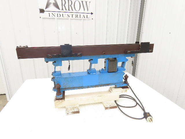 Vibratory Linear Parts Feeder 33-1/2" Long 120 Volt Coil 1-1/4" Wide Guild Rail