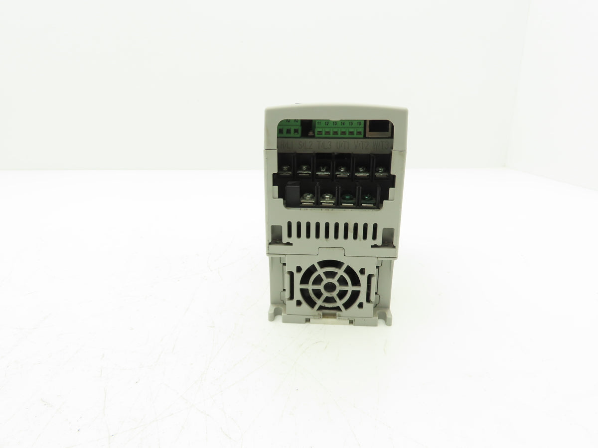 Allen Bradley 22A-D4P0N104 Powerflex 4 VFD AC Drive 1.5kW 2Hp 480v 3Ph Ser A