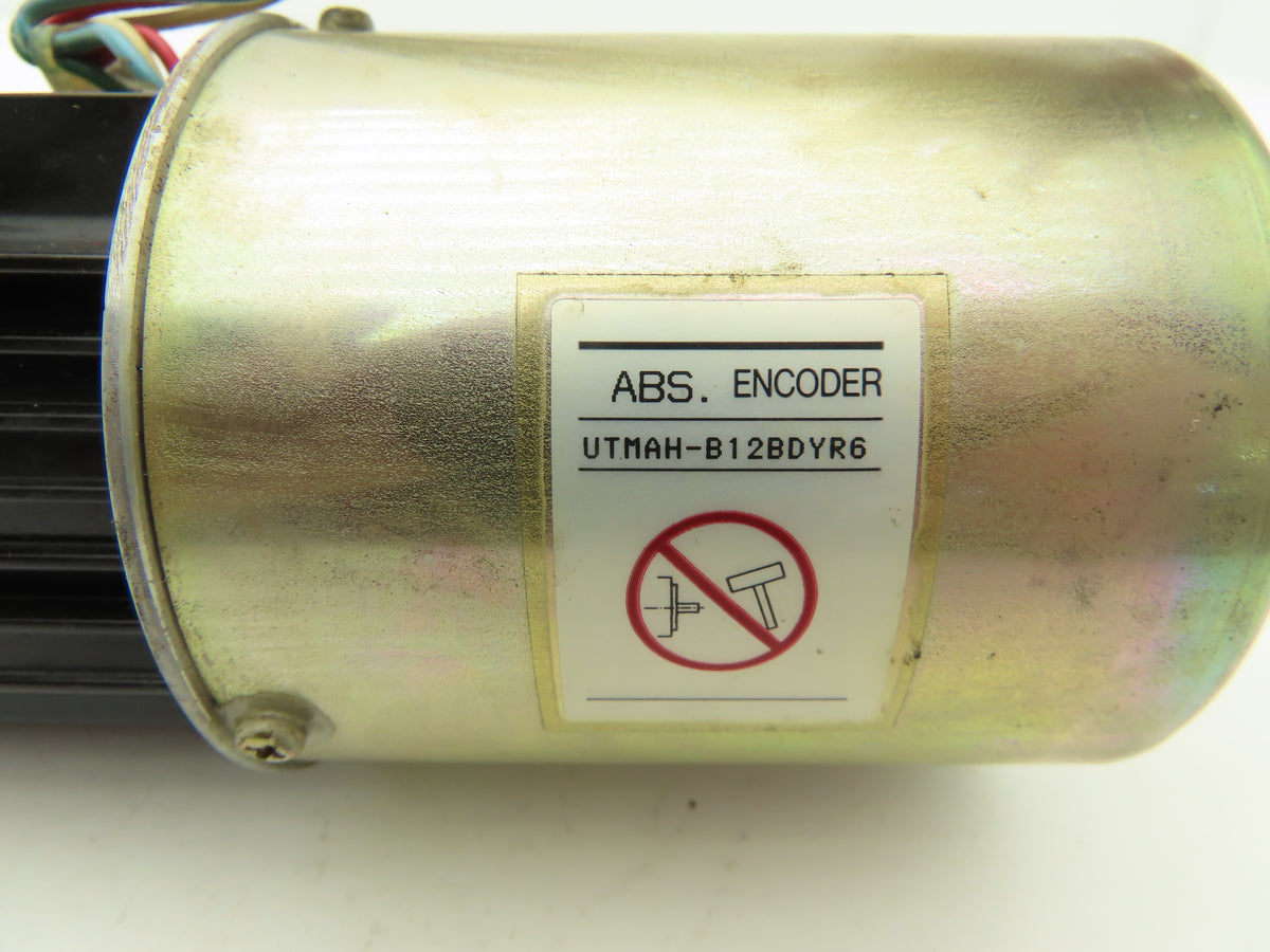 Yaskawa USAREM-01YRW11 AC Servo Motor 3000rpm 110W 1Amp w/Right Angle Drive