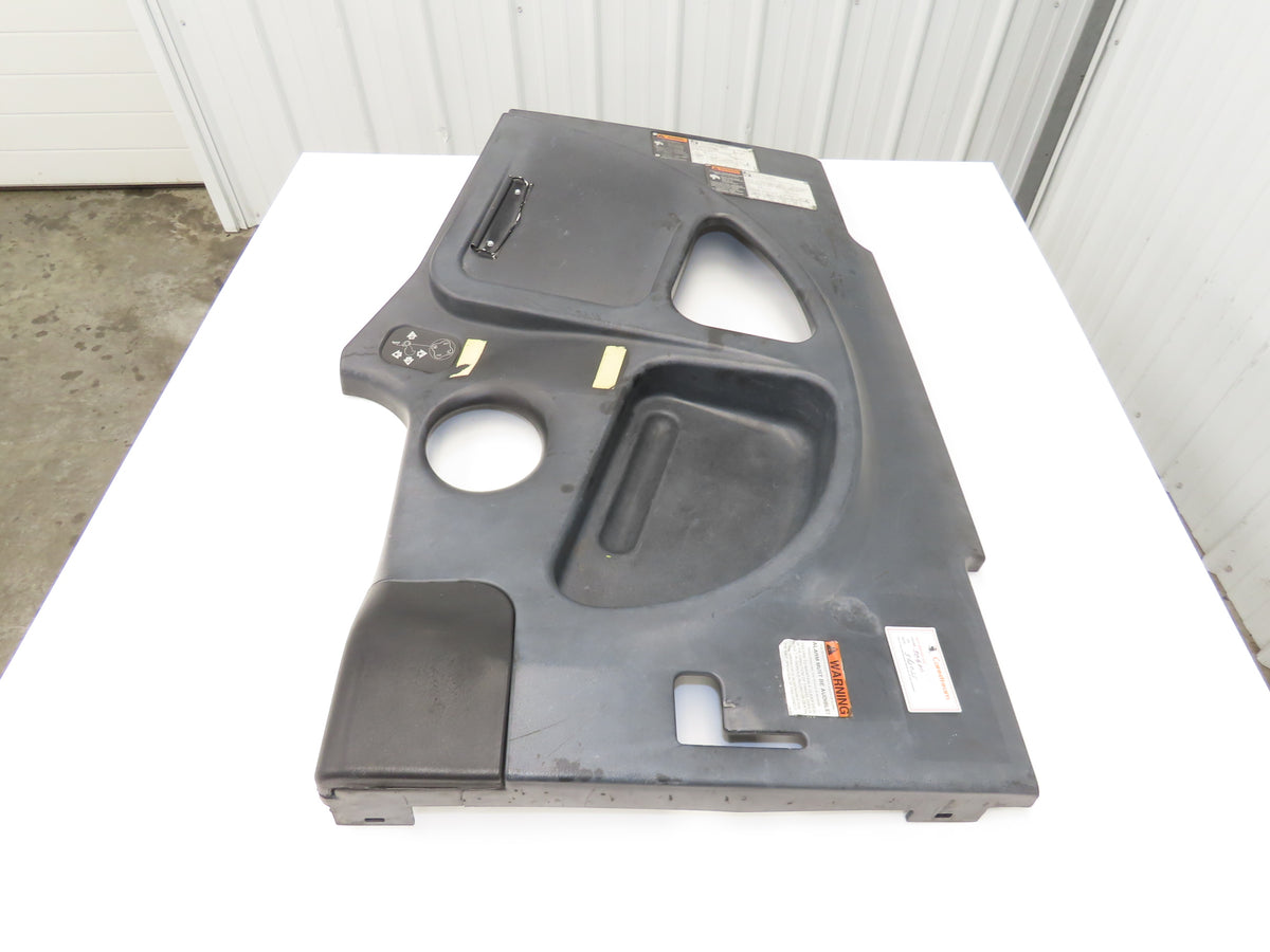 Hyster Operator Center Plastic Cover Removed From E40HSD Forklift