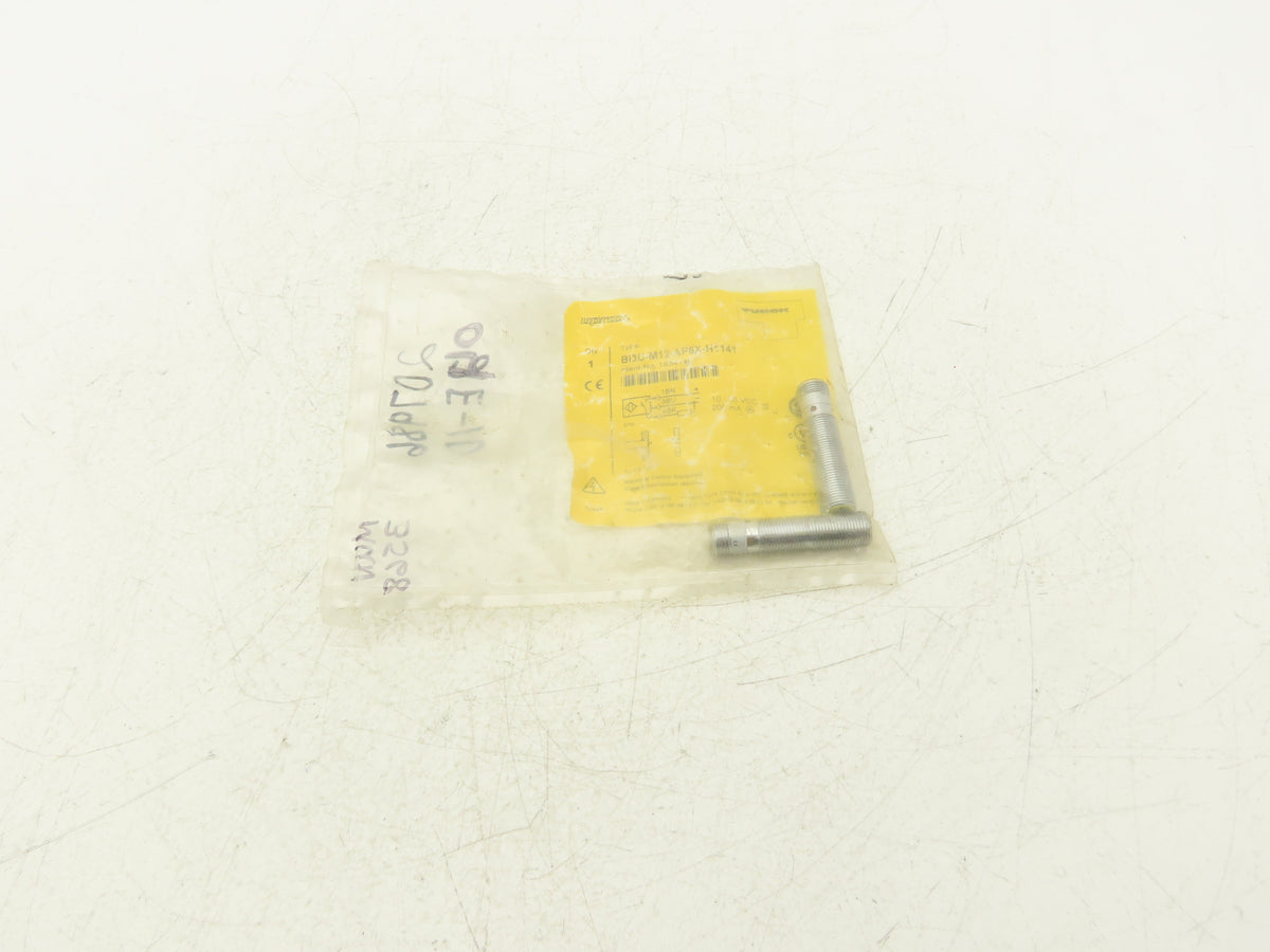 Turck B13U-M12-AP6X-H1141 Inductive Proximity Sensor M12 x 1 Threaded Lot of 2