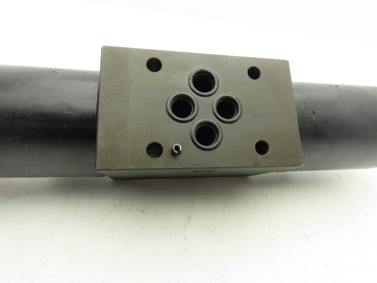 Parker D1VW004CNJWM Hydraulic Directional Solenoid Valve 4/3 Way 5000 PSI 24VDC
