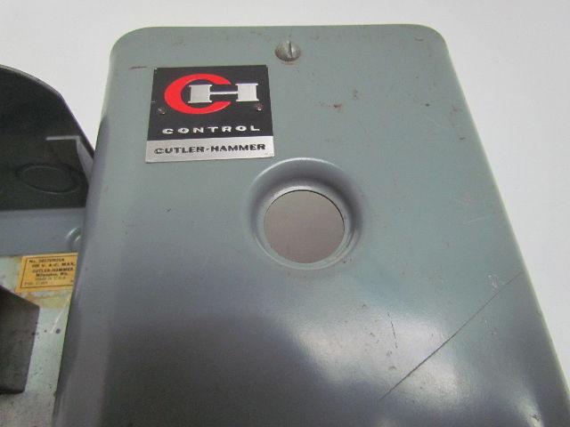 Cutler Hammer 10176 10176H25A Enclosed Overload Relay Reset Switch Single Coil