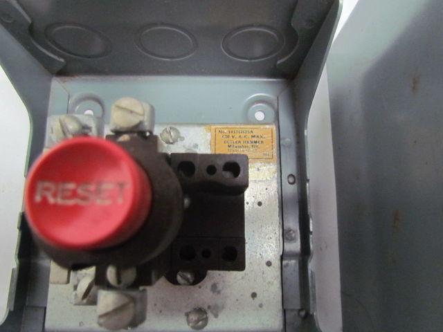Cutler Hammer 10176 10176H25A Enclosed Overload Relay Reset Switch Single Coil