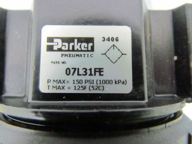 Parker 07L31FE 150 PSI Pneumatic Lubricator 1/2" NPTF Ports