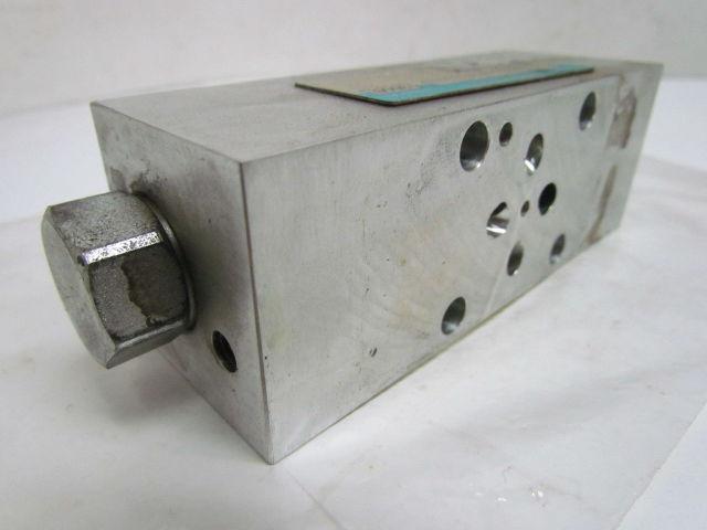 Dynex S8642-D03-A-V-21 Sandwich Control Valve Aluminum Body D03 CETOP 3