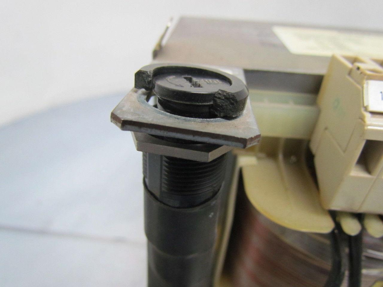 Siemens 4AM5995-0BL10-8A 1960VA LA0 Auto Transformer Pri 380-575V Sec 230V