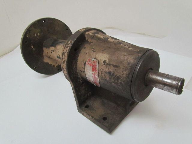Gusher 11022E-L-CM Motor Adaptor For Pump For Parts or Repair