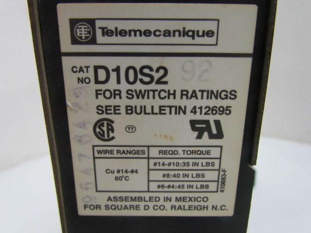 Telemecanique D10S2 60 Amp Disconnect Switch Assembly w/Handle 3-Pole