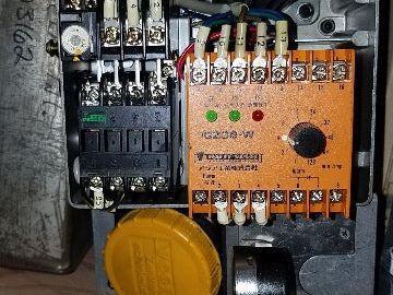 Vogel Mini5/BWW6 TK5 Centralized Lubrication Pump w/Reservoir .25 Liter/Minute