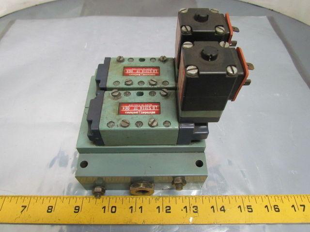 Schrader Bellows LB 53114 TF 064 24VDC Solenoid Valve Assembly w/Manifold Blocks