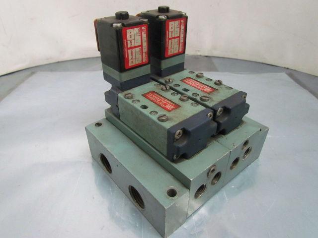 Schrader Bellows LB 53114 TF 064 24VDC Solenoid Valve Assembly w/Manifold Blocks