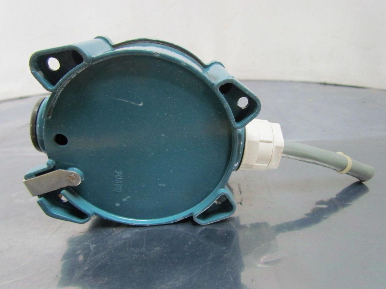 ML Weatherproof Receptacle Housing 4-Pin Female Outdoor Plug Socket 10A-380/415V