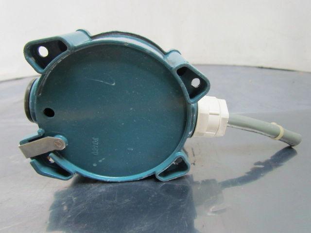 ML Weatherproof Receptacle Housing 4-Pin Female Outdoor Plug Socket 10A-380/415V