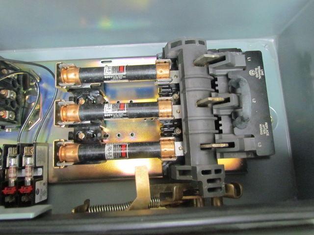 Allen Bradley 512-BJB-6P-24R Combination Motor Starter Sz 1 30A 10HP